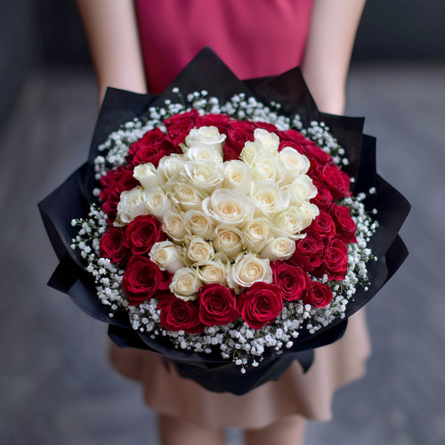 An Everlasting Vow in Red and White Roses